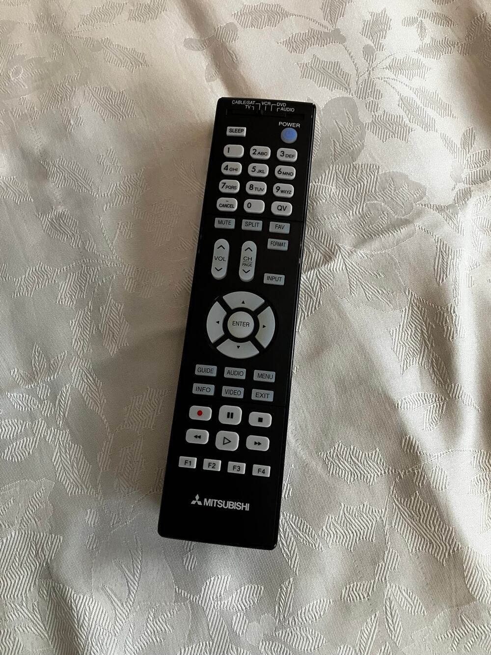 Mitsubishi Medallion 3331RA1-00 TV Remote Control OEM Tested Working